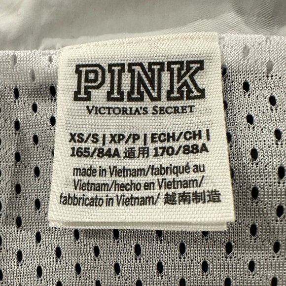 Pink Victoria Secret XS Black and Gray Chevron Lightweight Windbreaker Jacket - Picture 7 of 7